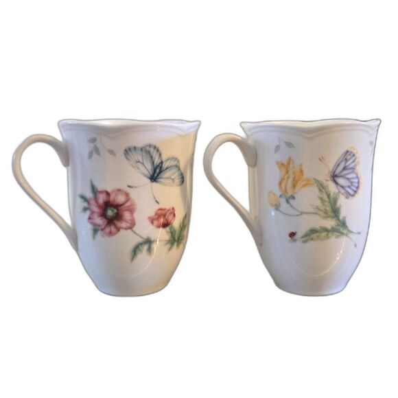 Lenox "Butterfly Meadow Collection" Mugs Set of 2 in Mint Condition - Picture 1 of 3